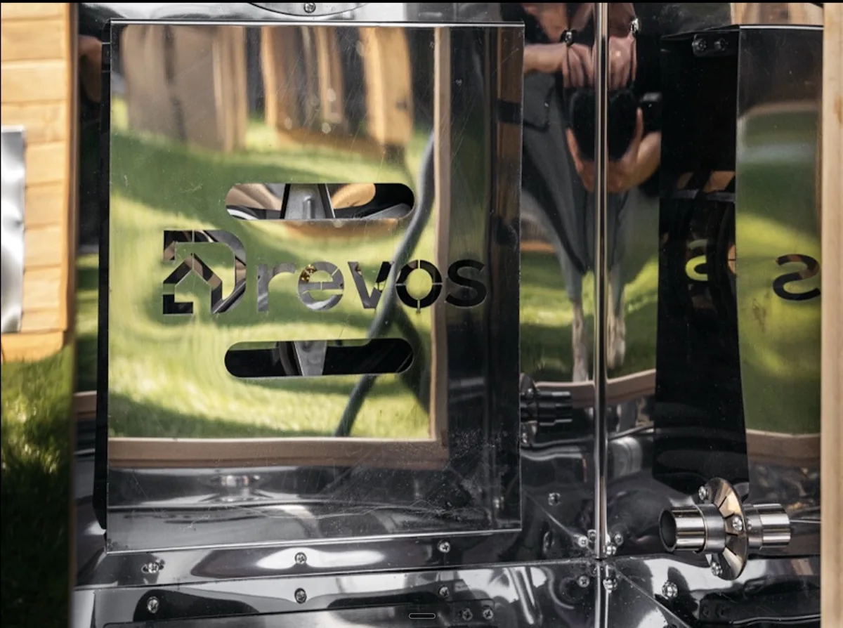 Komora DREVOS Classic Pro ze stali nierdzewnej: konwekcja i ruch dymu
